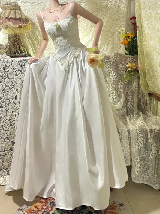 Romantic Ballgown Sweetheart Lace Ivory Evening Dress For Bride Hot Sale
