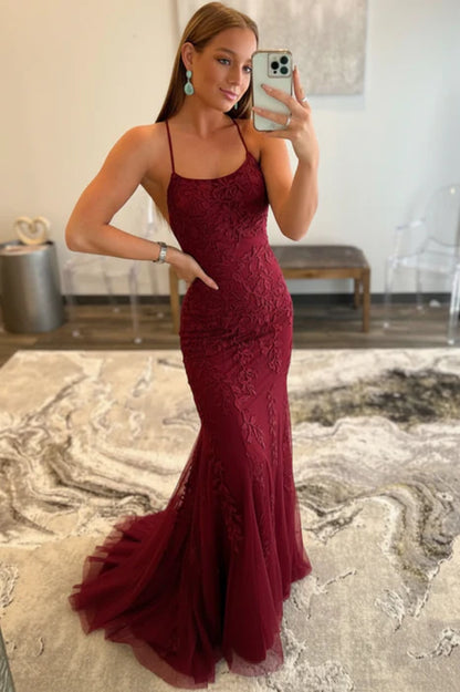 Romantic Mermaid Spaghetti Straps Lace Floor-Length Evening Dress