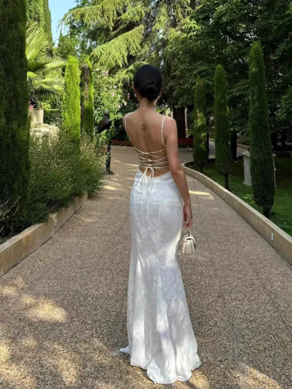 Romantic Mermaid Square-Neck Sleeveless Lace-Accented Ivory Maxi Wedding Dress for Women ready to ship