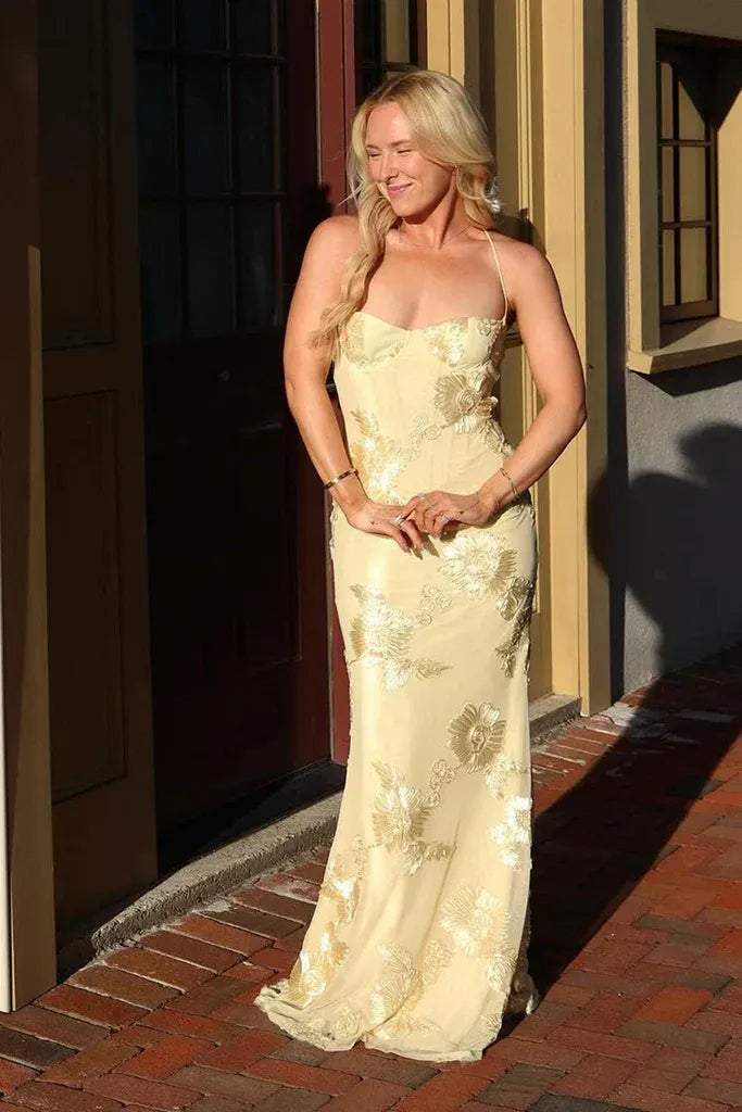 Romantic Mermaid Sweetheart Sleeveless Lace-appliqued Yellow Floor-length Prom Dress for Women Custom