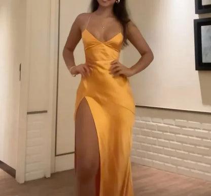 Sexy A-Line Spaghetti Straps Sleeveless Backless Satin Floor-Length Prom Dress