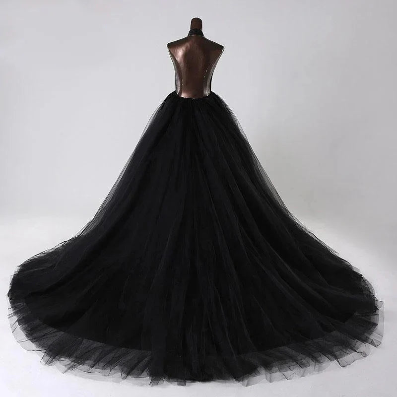 Sexy Ball Gown Black Wedding Dresses Tulle Halter Gothic Gown