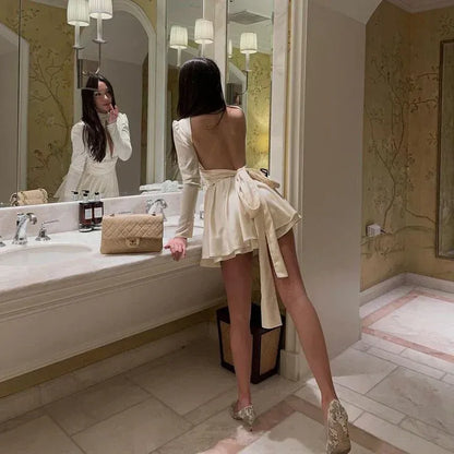 Sexy High Neck Long Sleeve A-Line Pleated Satin Short-Mini Homecoming Dress