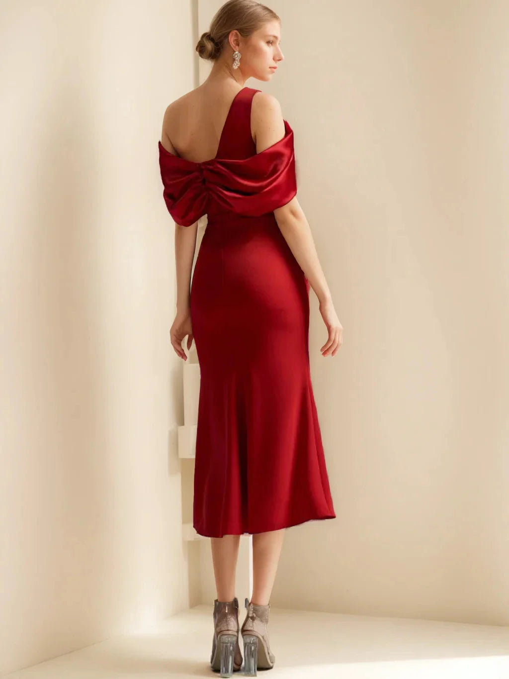 Sheath Column Off-the-Shoulder Short Sleeves Tea-Length Mother of the Bride Dresses