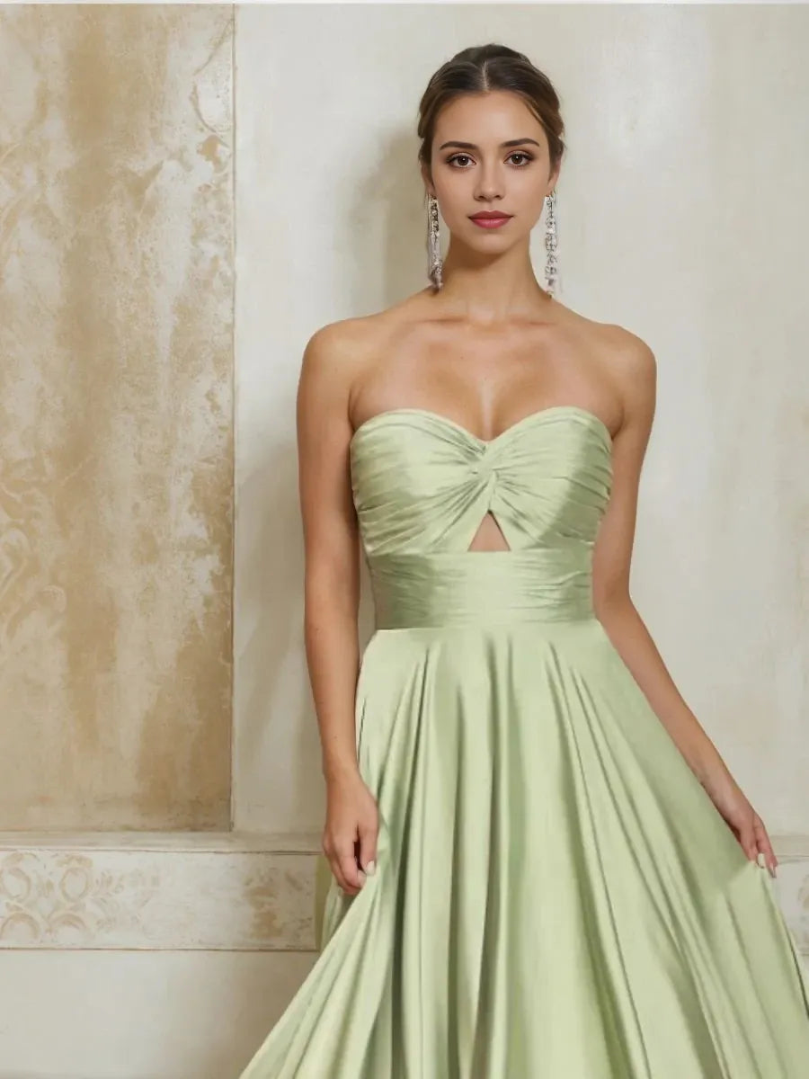 Sheath Column Sweetheart Sleeveless Ruched Long Bridesmaid Dresses