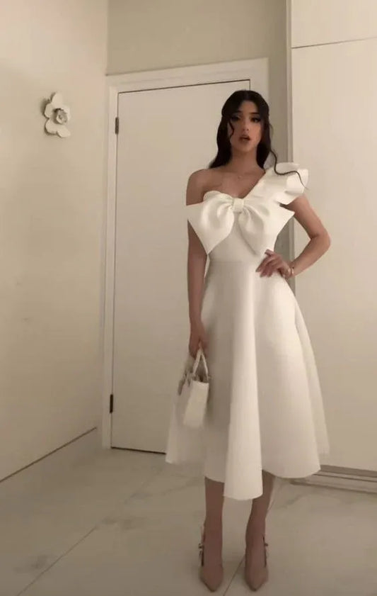 Simple A-Line One Shoulder Sleeveless Satin Solid Color Tea-Length Prom Dress