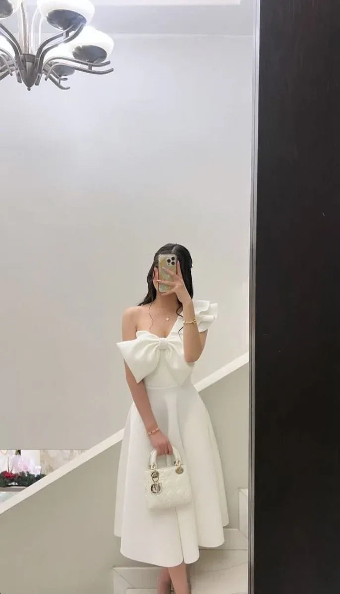 Simple A-Line One Shoulder Sleeveless Satin Solid Color Tea-Length Prom Dress