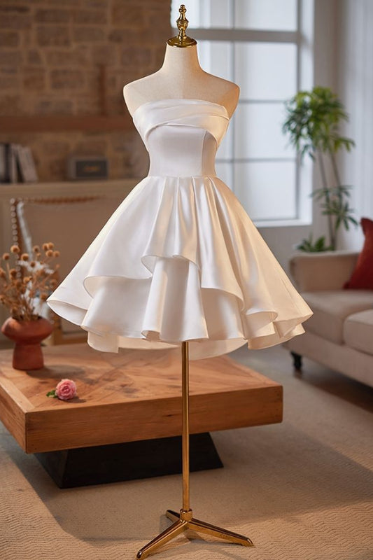 Simple A-Line Strapless Sleeveless Lace Up Short-Mini Homecoming Dress