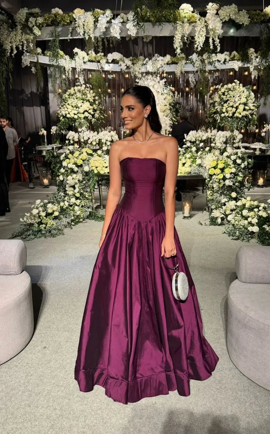 Simple A-Line Strapless Sleeveless Satin Pleated Floor-Length Prom Dress