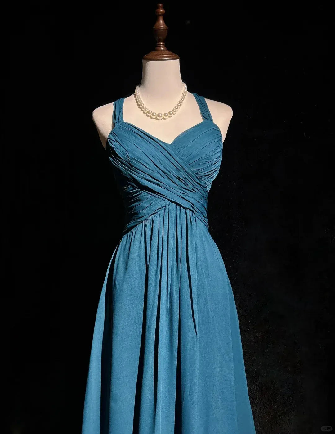 Simple A-Line V Neck Sleeveless Pleated Chiffon Floor-Length Prom Dress