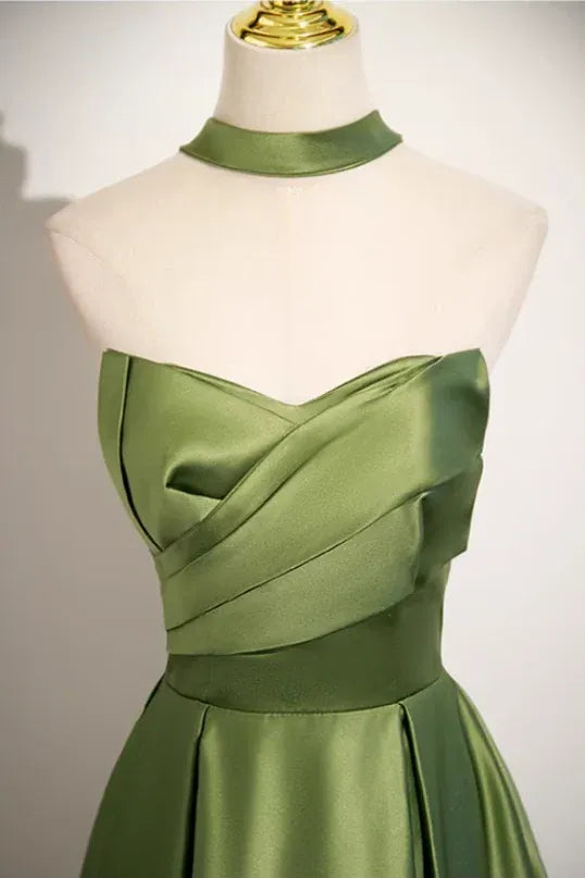 Simple A-line Strapless Sleeveless Ruched Satin Floor-Length Prom Dress