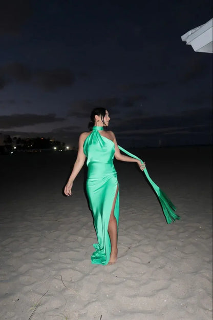 Simple Bodycon Halter Neck Sleeveless Backless Satin Floor-Length Prom Dress