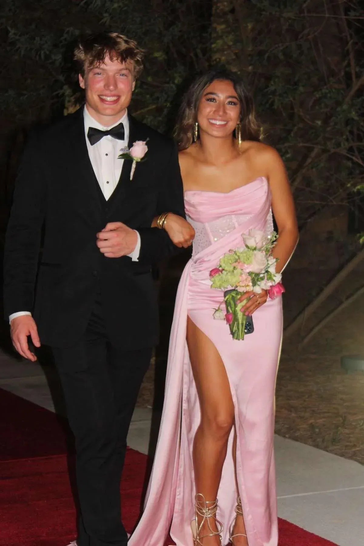 Simple Fitted Strapless Sleeveless Slit Satin Ruched Floor-Length Prom Dress