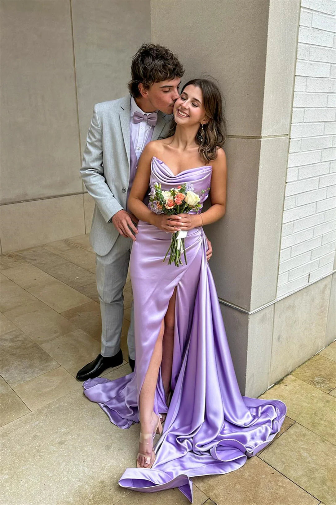 Simple Fitted V Neck Sleeveless Lace Up Floor-Length Prom Dress