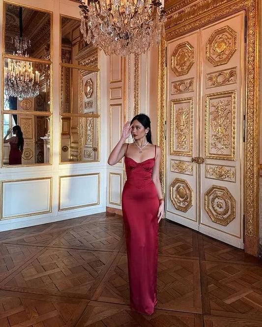 Simple Fitted V Neck Sleeveless Pleated Satin Floor-Length Prom Dress