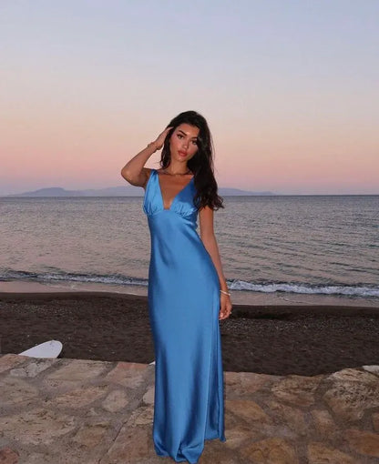 Simple Fitted V Neck Sleeveless Satin Pleated Floor-Length Prom Dress