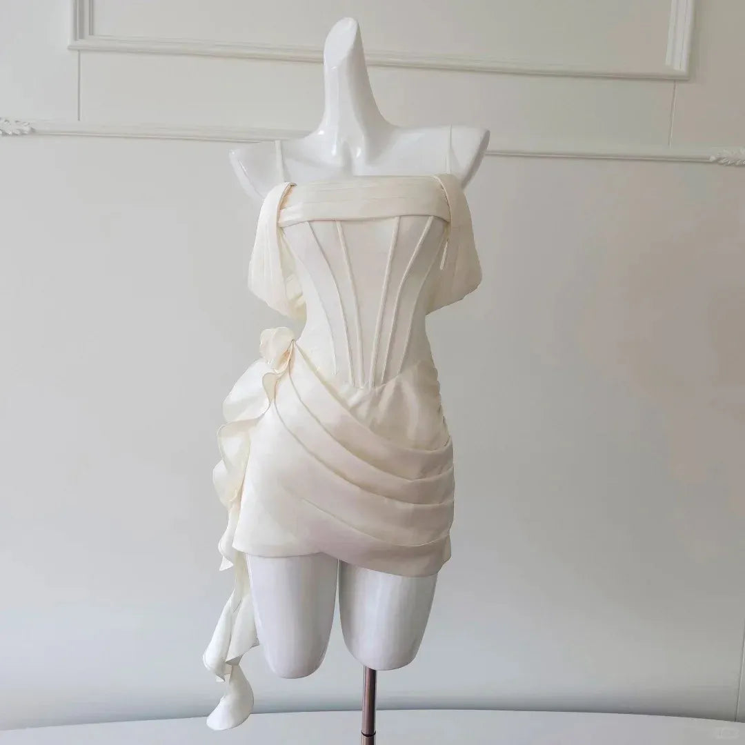 Simple Sheath Spaghetti Straps Sleeveless Pleated Satin Short-Mini Homecoming Dress