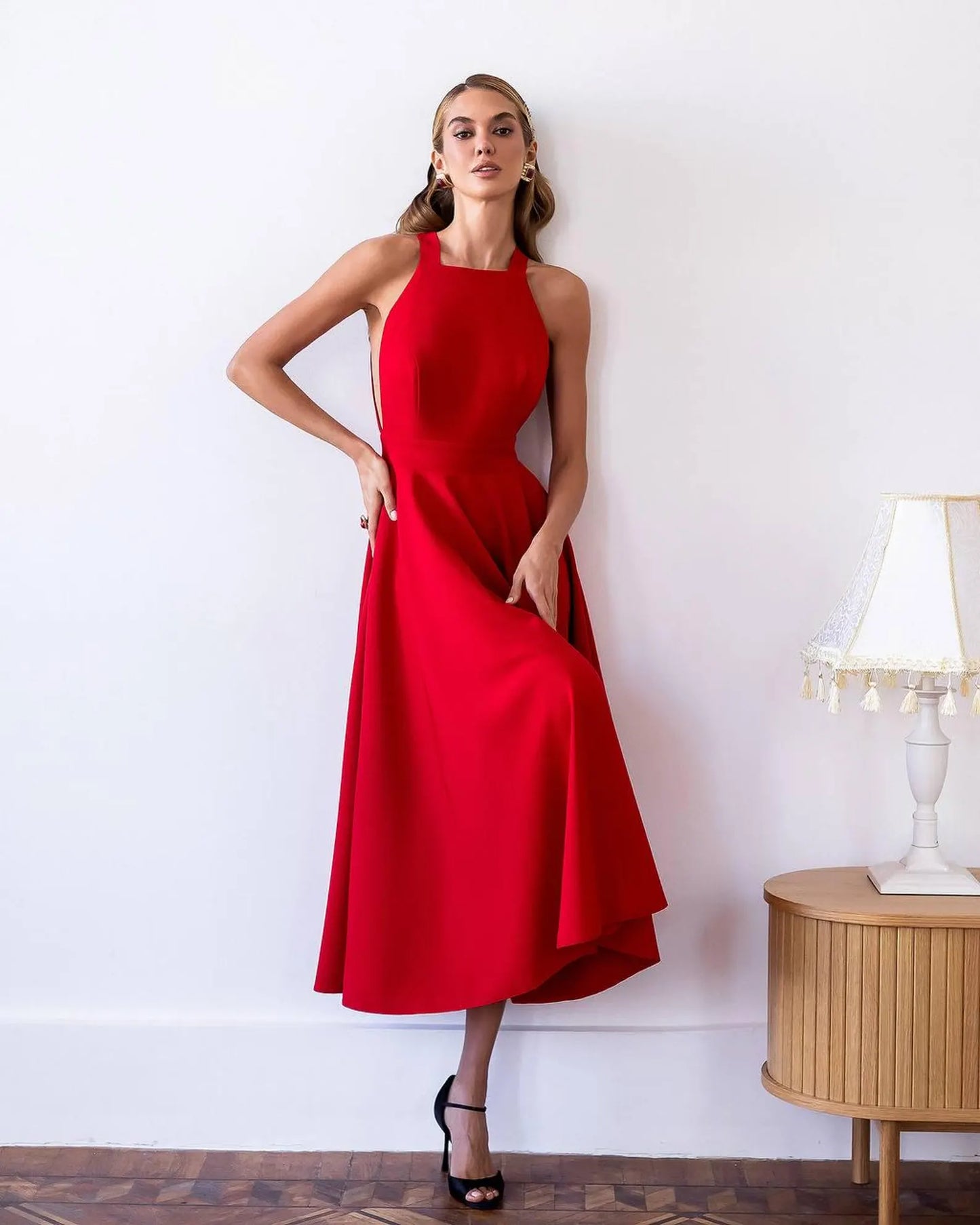Simple Elegant A-Line Halter Open Back Bow Black Midi Prom Dress For Female Guests