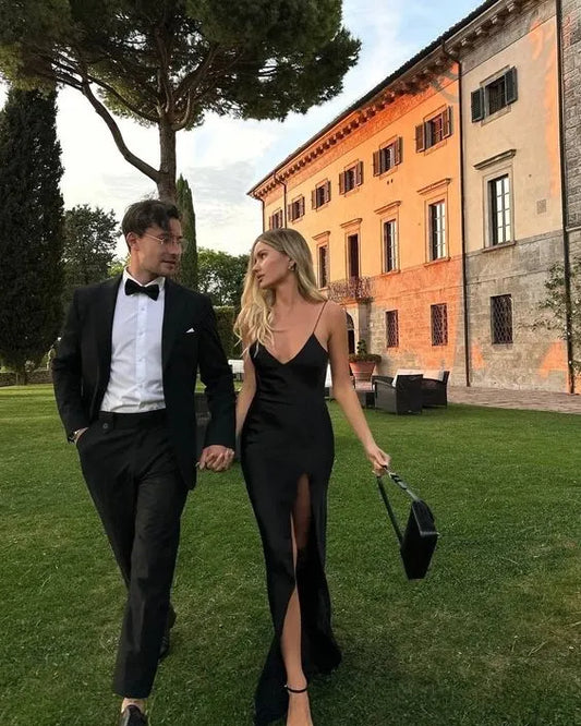 Sleek Sheath Spaghetti-Strap Sleeveless Open-Back Satin Black Floor-Length Evening Dress for Women