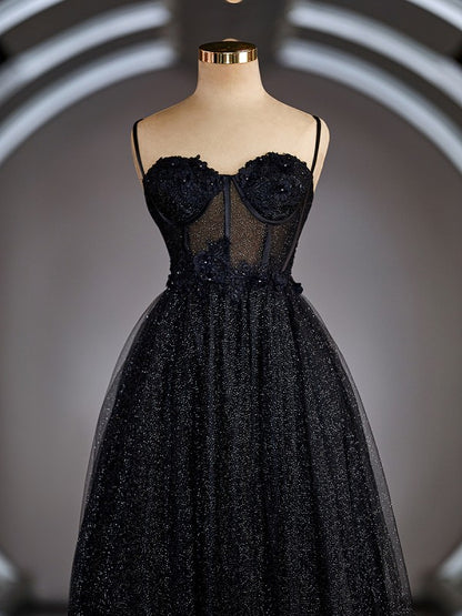 Sleeveless A-Line/Princess Spaghetti Straps Back Zip Floor-Length Prom Dresses Appliques Lace