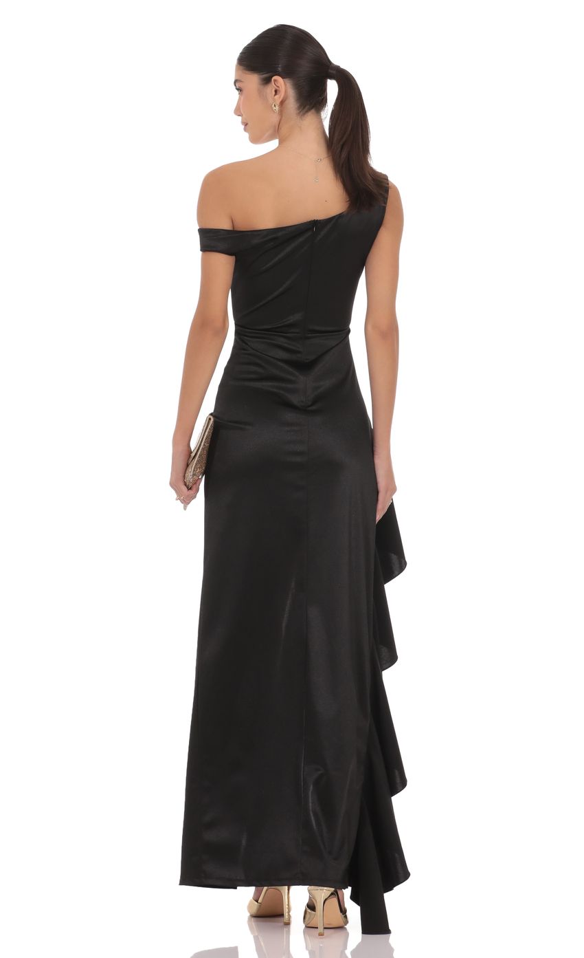 Sophisticated High-Low Mermaid One-Shoulder Ruched-Back Black Satin Floor-Length Prom Dresses