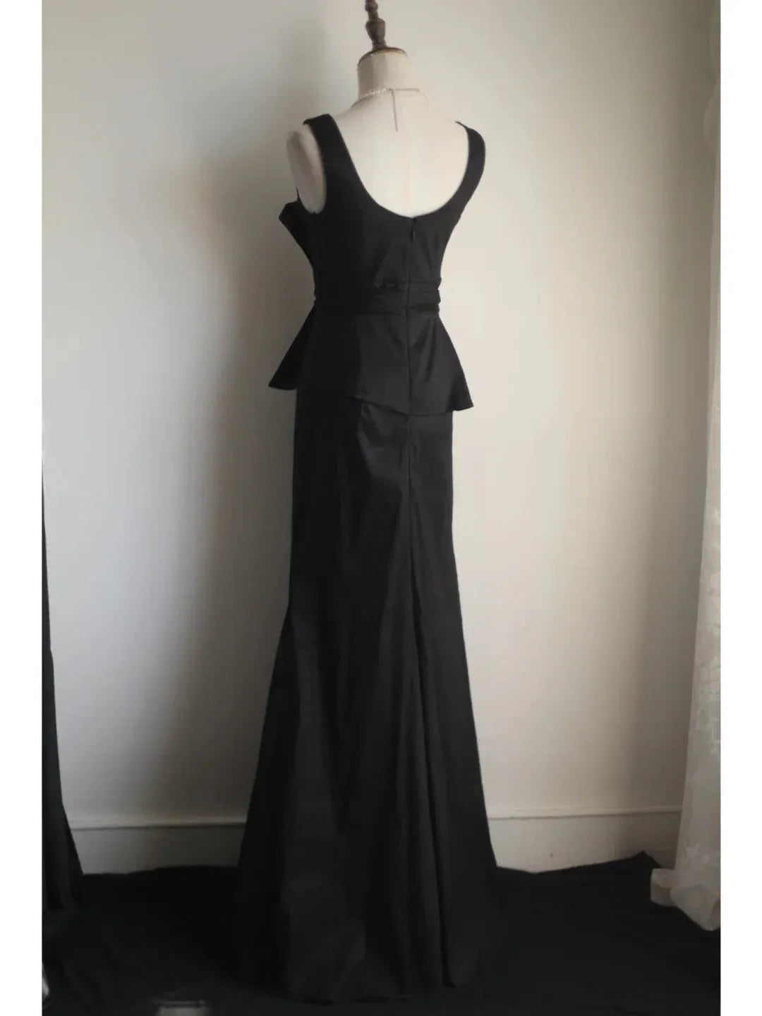 Sophisticated Mermaid Square-Neck Sleeveless Peplum-Accented Black Maxi Prom Dress for Women ready to ship