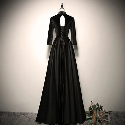 Sophisticated Velvet-Satin Long Evening Dress Black High-Neck Party Gown for Women