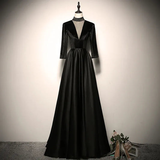 Sophisticated Velvet-Satin Long Evening Dress Black High-Neck Party Gown for Women