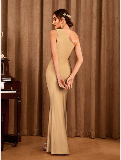 Close-up of the glitter stretch satin fabric on the mermaid party dress.