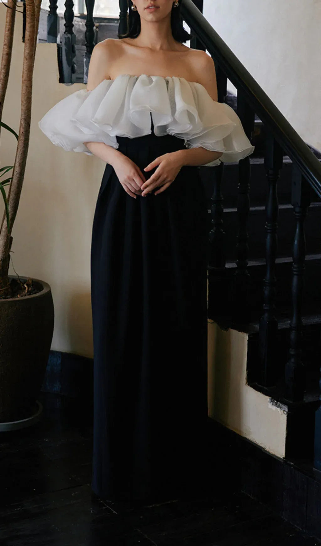 Striking A-Line Off-Shoulder Ruffled Organza Black and White Floor Length Prom Dress
