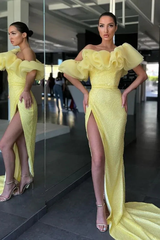 Stunning Mermaid/Trumpet Off the Shoulder Sleeveless Sequins Chapel Train Prom Dress