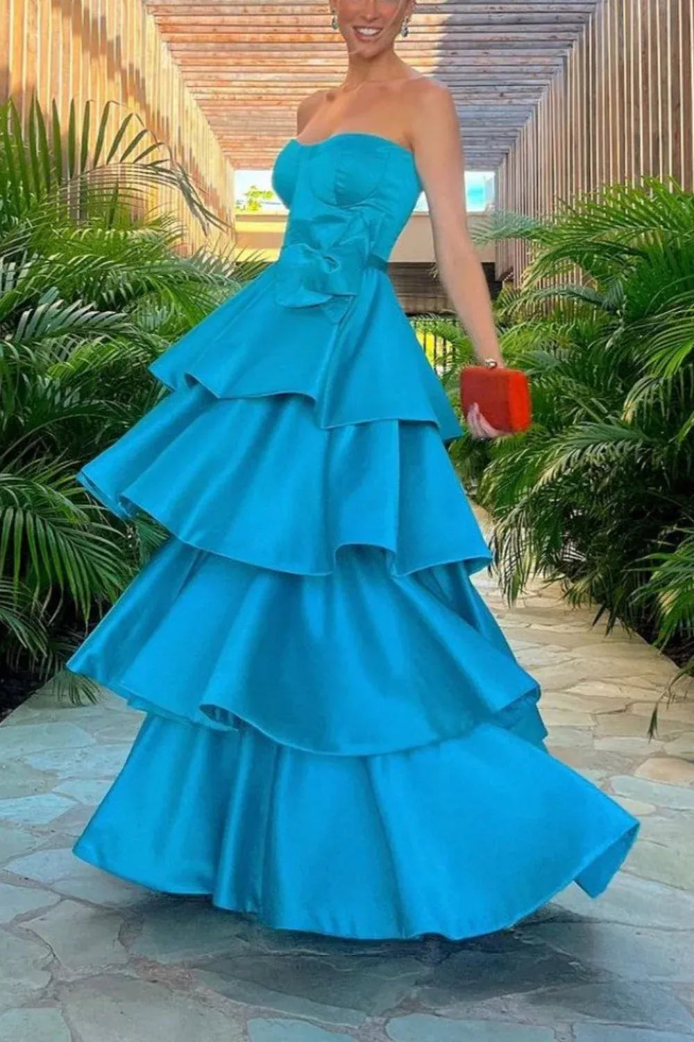 Stylish A-Line Strapless Sleeveless Satin Multi-Layered Floor-Length Prom Dress