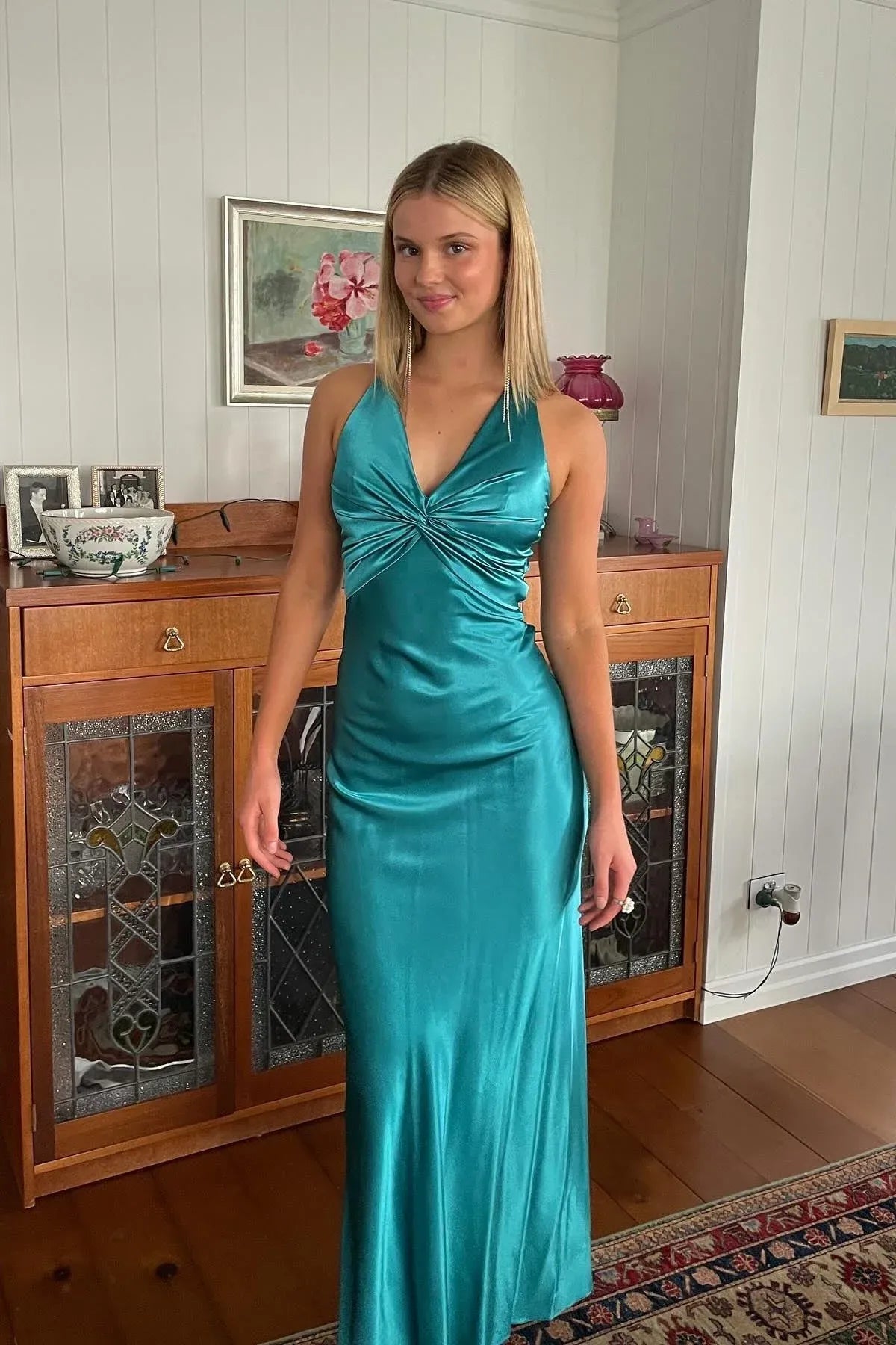 Stylish Fitted Off the Shoulder Sleeveless Satin Sweep/Brush Train Prom Dress