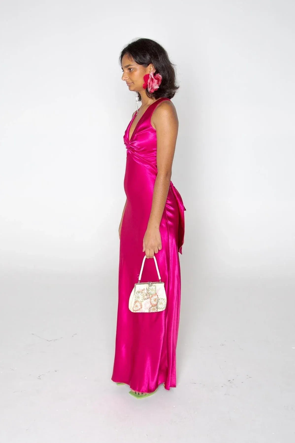 Stylish Fitted Off the Shoulder Sleeveless Satin Sweep/Brush Train Prom Dress