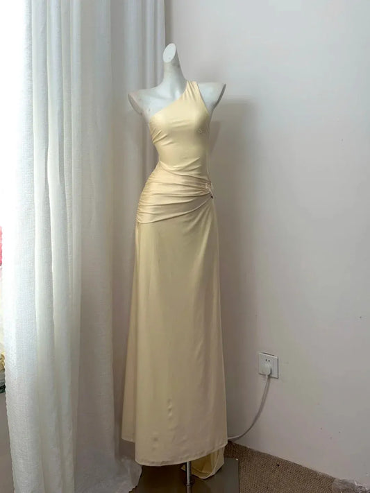 Stylish Mermaid One Shoulder Sleeveless Pleated Satin Floor-Length Prom Dress