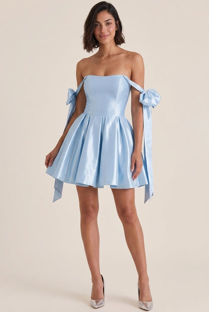 Sweet A-Line Off-Shoulder Bow Satin Light Blue Mini Homecoming Dress For Ladies