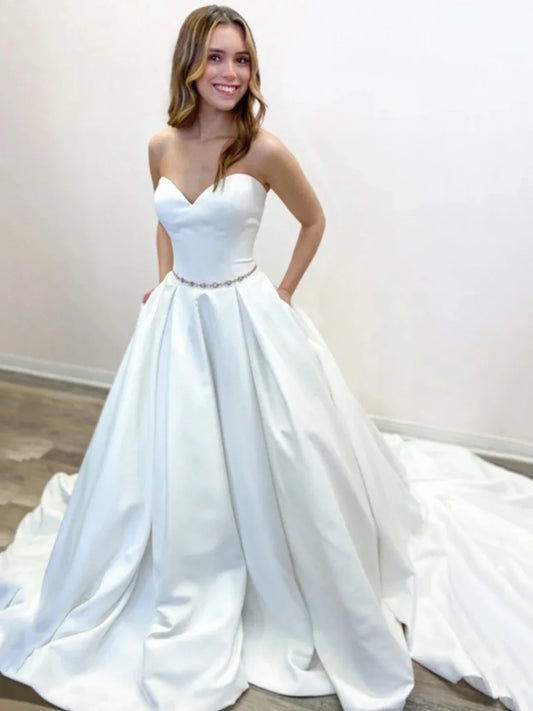 Sweetheart Floor Length White Strapless Wedding Dress