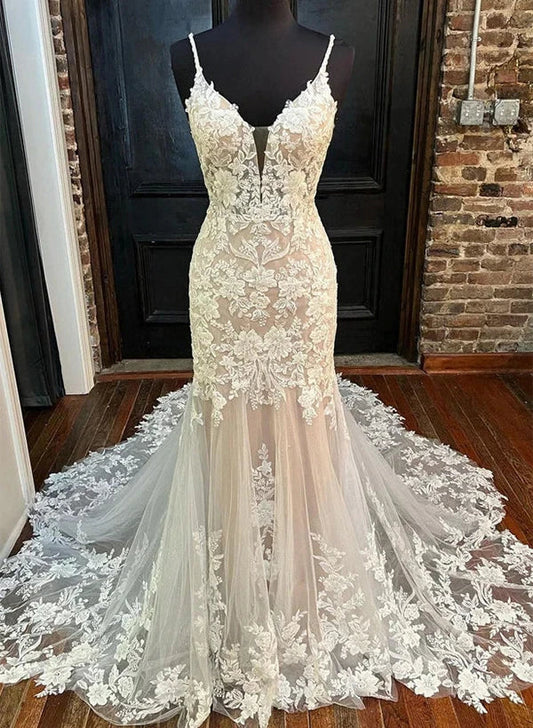 Trumpet Mermaid V-Neck Floor-length Lace Wedding Dress