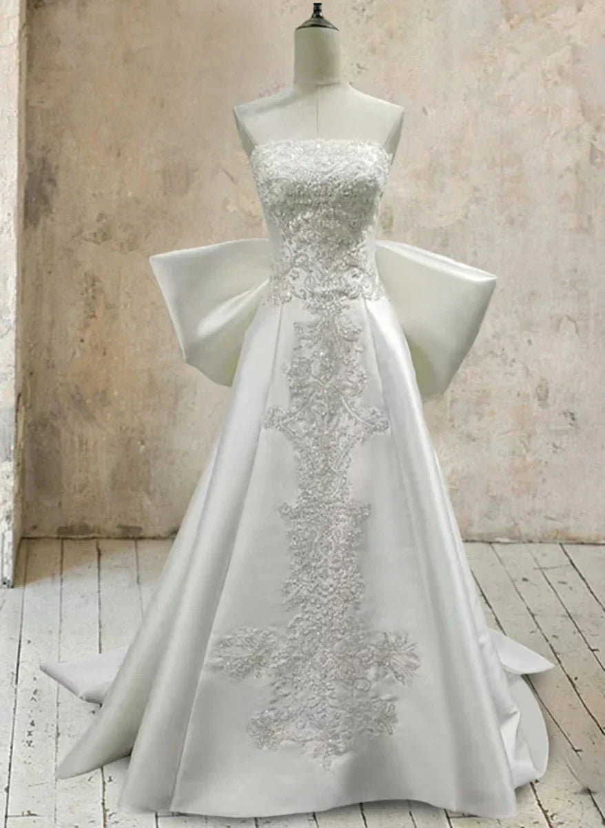 Trumpet Mermaid White Satin Strapless Sleeveless Wedding Dresses with Lace Appliques & Bow