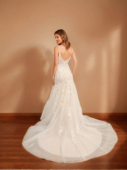 Trumpet Mermaid White Strapless Long Sleeves Wedding Dresses with Lace Appliques