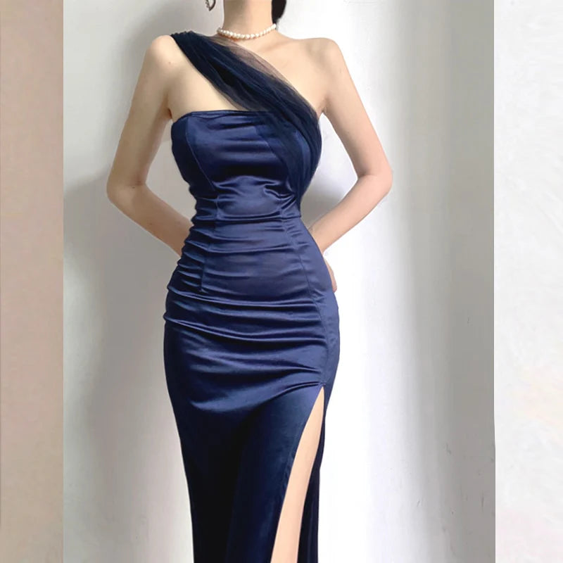 Unique Sheath Strapless Sleeveless High Slit Satin Floor-Length Prom Dress