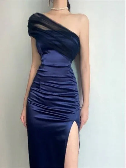 Unique Sheath Strapless Sleeveless High Slit Satin Floor-Length Prom Dress