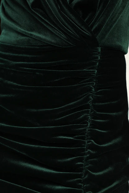 Quyihu Prom Dress In Store Alluring Emerald Ruched Velvet Mock Neck Maxi Dress Formal Women's Dresses