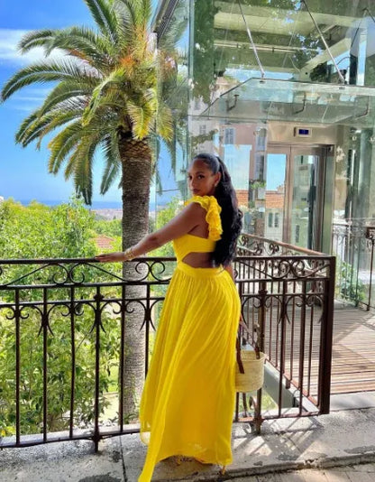 Vibrant A-Line V-Neck Sleeveless Flower-Accent Chiffon Yellow Floor-Length Evening Dress for Women