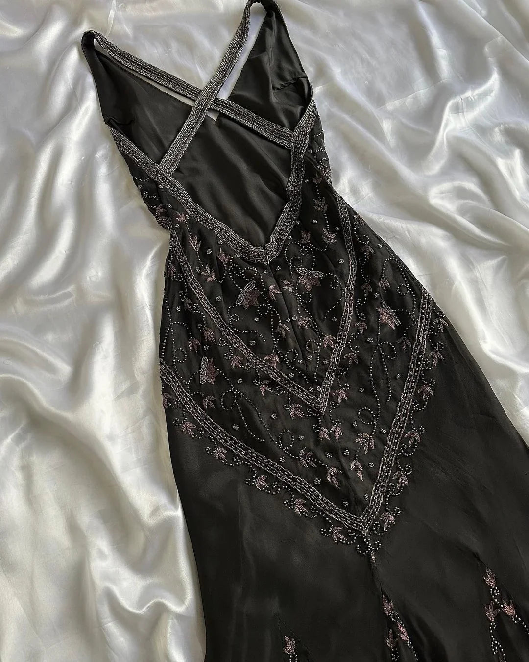 Vintage A Line V Neck Sleeveless Open Back Long Prom Dresses