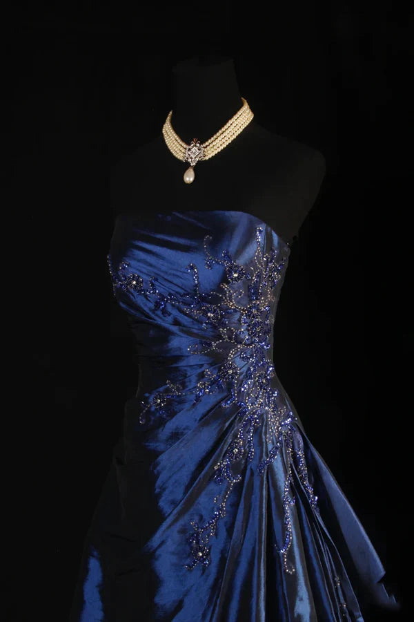 Vintage Ball Gown Strapless Sleeveless Tulle Zipper Up Floor-Length Prom Dress