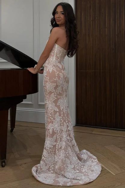 Vintage Mermaid Strapless Sleeveless Lace Appliques Floor-Length Prom Dress