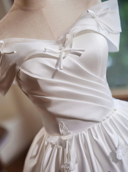Vintage A-Line Off-Shoulder Butterfly Applique Ruched White Short Homecoming Dress