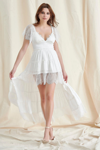 Whimsical A-Line V-Neck Lace-Sleeve White Tiered Midi Prom Dress For Women