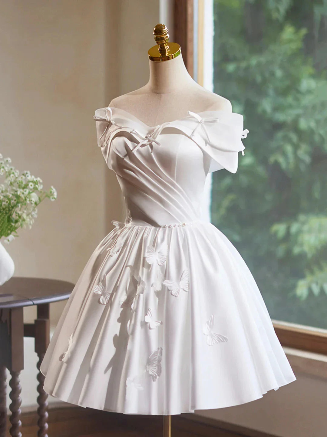 White Satin Butterfly Bow Party Dresses Lovely A-Line Evening Homcoming Dress